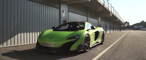 McLaren 675LT sur circuit