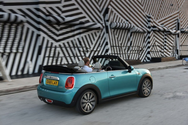 La Nouvelle Mini Cabriolet