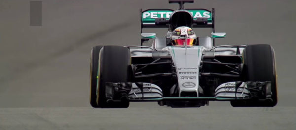 Comment conduire une Formule 1 selon Lewis Hamilton